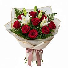 Букет высокая поэзия в Тацинской Букет цветов из:  Лилии и Розы в Тацинской