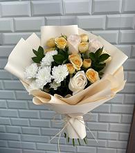 Букет цветов из:  Розы и Хризантемы в Тацинской