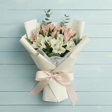Букет цветов из:  Альстромерии в Тацинской
