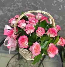 Цветочная композиция из Розы в корзине #REPLACE_PRED# Тацинской