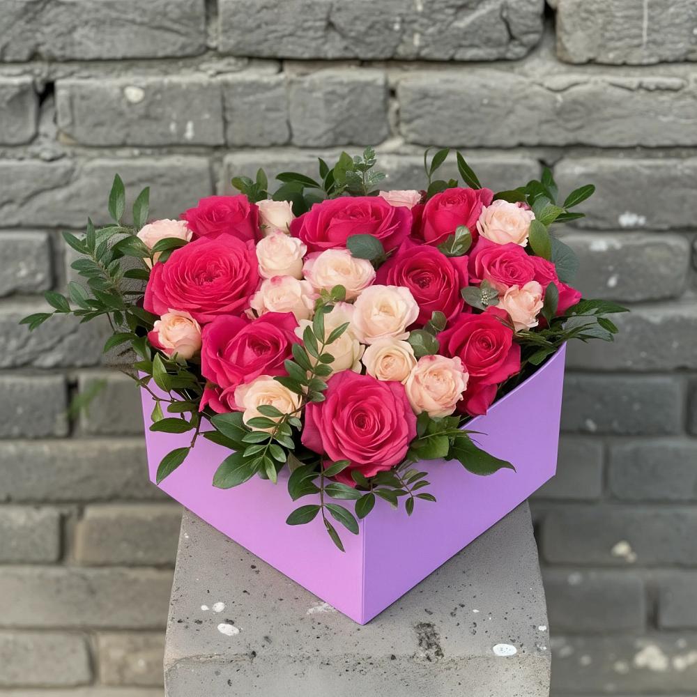 Композиция моя любовь в Тацинской Цветочная композиция из Розы в коробке в Тацинской