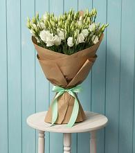 Букет цветов из:  Лизиантусы в Тацинской