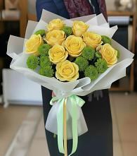 Букет цветов из:  Хризантемы и Розы в Тацинской