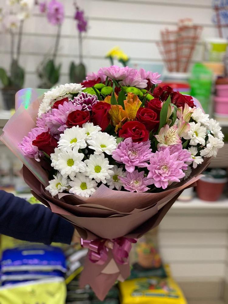 Букет салют цветов в Тацинской Букет цветов из: Розы, Хризантемы и Альстромерии в Тацинской